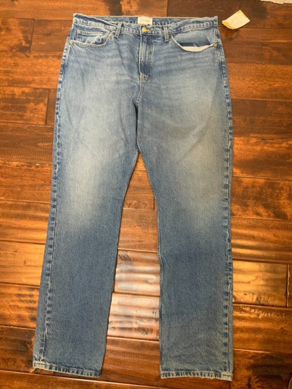 FRAME Le Garcon Straight Leg NCST062 Medium Wash Denim Blue Jeans, Size 34